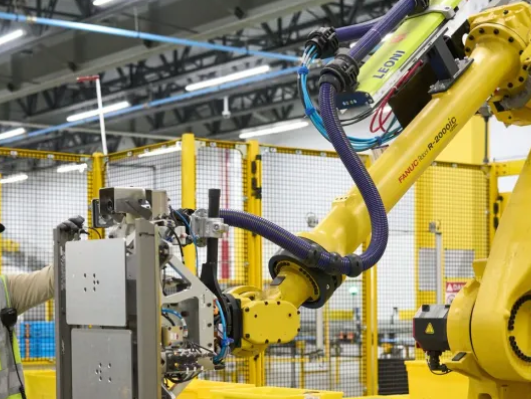 Amazon anbar robotu Blue Jay layihəsini dayandırdı